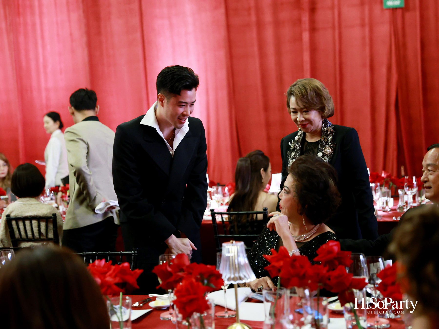  เอ็ม ดิสทริค เนรมิตค่ำคืน ‘EM DISTRICT: EM JAZZ CLUB’ ขอบคุณลูกค้าคนสำคัญในบรรยากาศแจ๊สบาร์สไตล์นิวยอร์ก