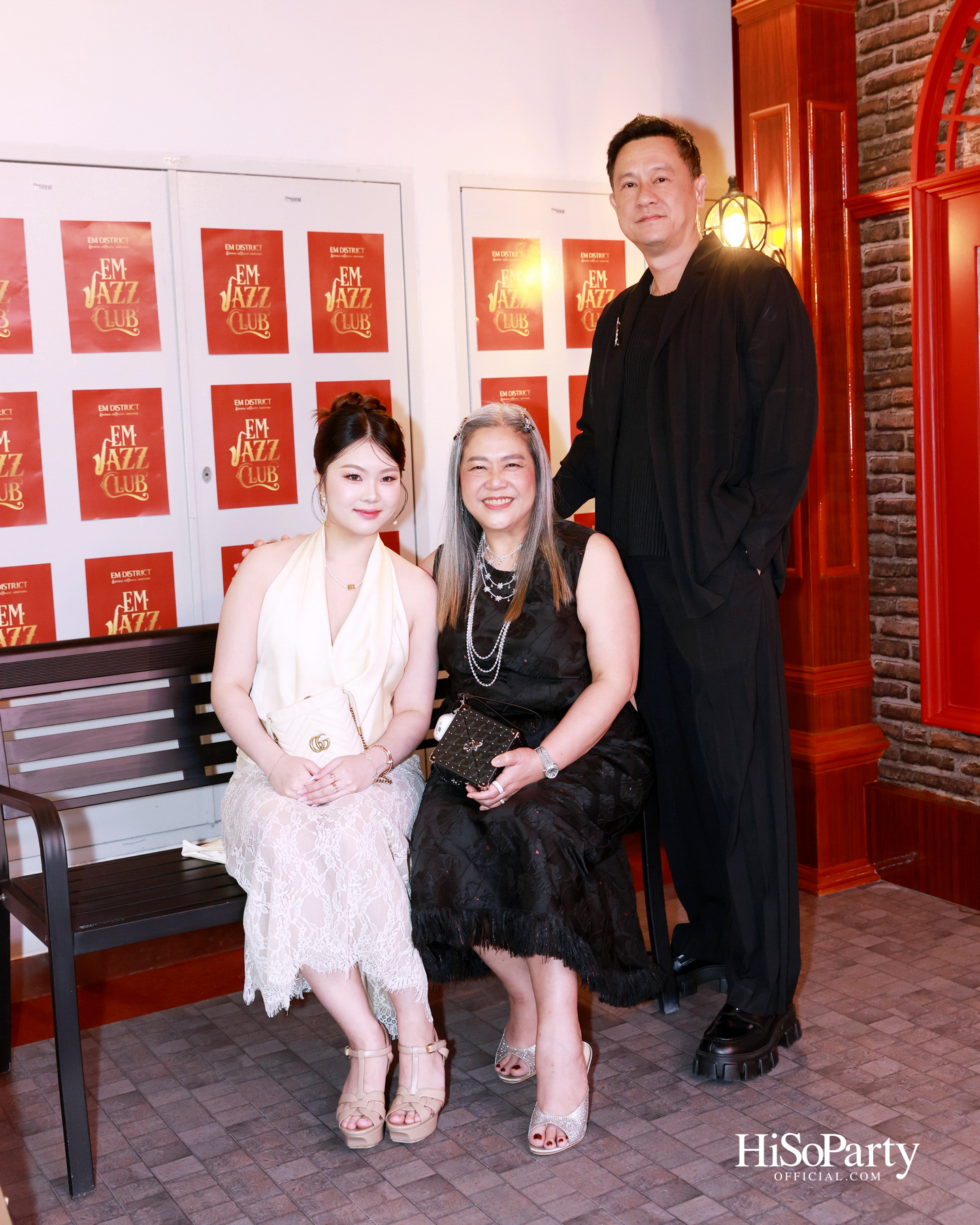  เอ็ม ดิสทริค เนรมิตค่ำคืน ‘EM DISTRICT: EM JAZZ CLUB’ ขอบคุณลูกค้าคนสำคัญในบรรยากาศแจ๊สบาร์สไตล์นิวยอร์ก