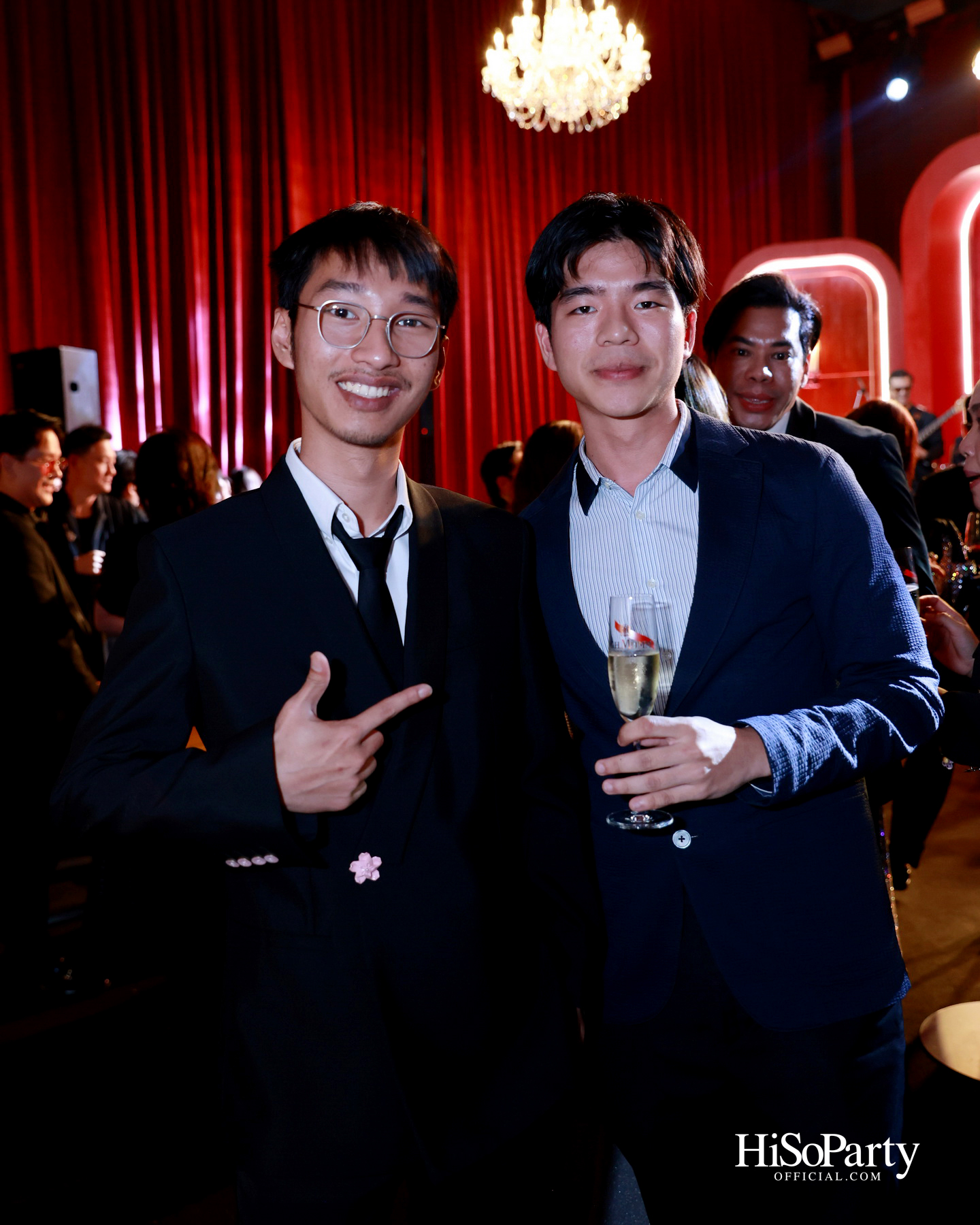  เอ็ม ดิสทริค เนรมิตค่ำคืน ‘EM DISTRICT: EM JAZZ CLUB’ ขอบคุณลูกค้าคนสำคัญในบรรยากาศแจ๊สบาร์สไตล์นิวยอร์ก