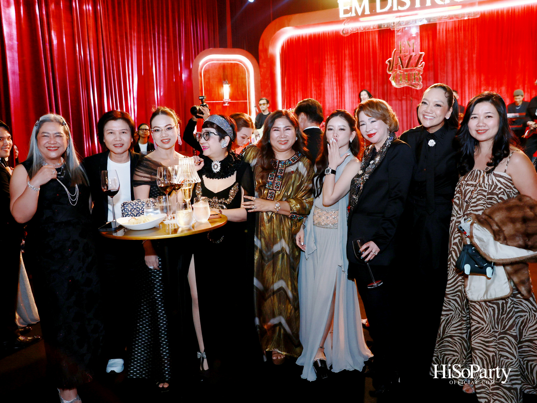  เอ็ม ดิสทริค เนรมิตค่ำคืน ‘EM DISTRICT: EM JAZZ CLUB’ ขอบคุณลูกค้าคนสำคัญในบรรยากาศแจ๊สบาร์สไตล์นิวยอร์ก