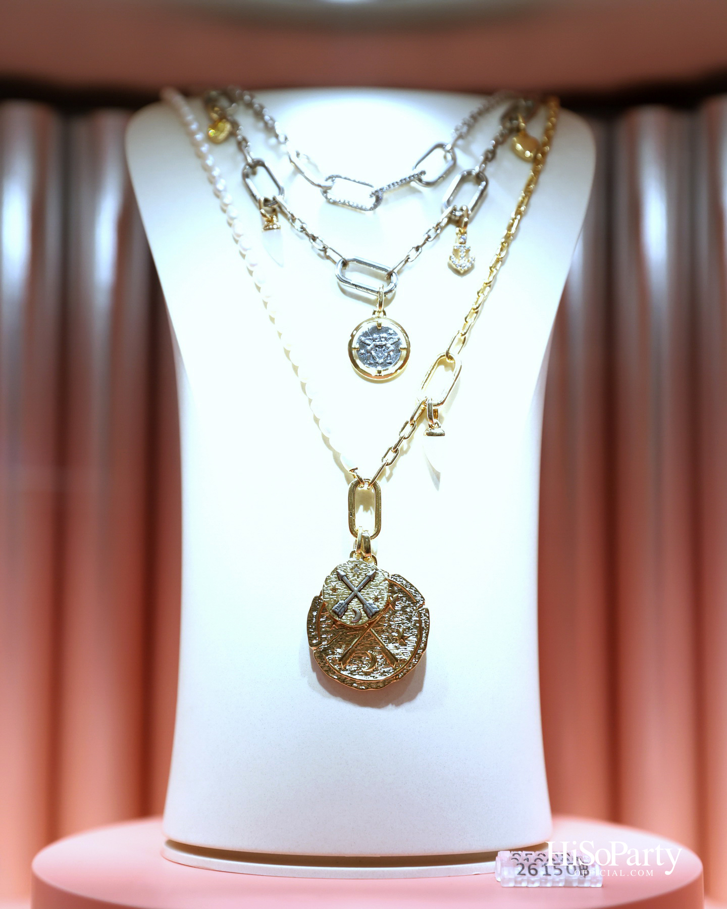 Pandora เปิดตัว Ambassadors คู่แรกของประเทศไทย ‘เก่ง–น้ำปิง’ กับนิยามใหม่ของ Everyday Jewelry