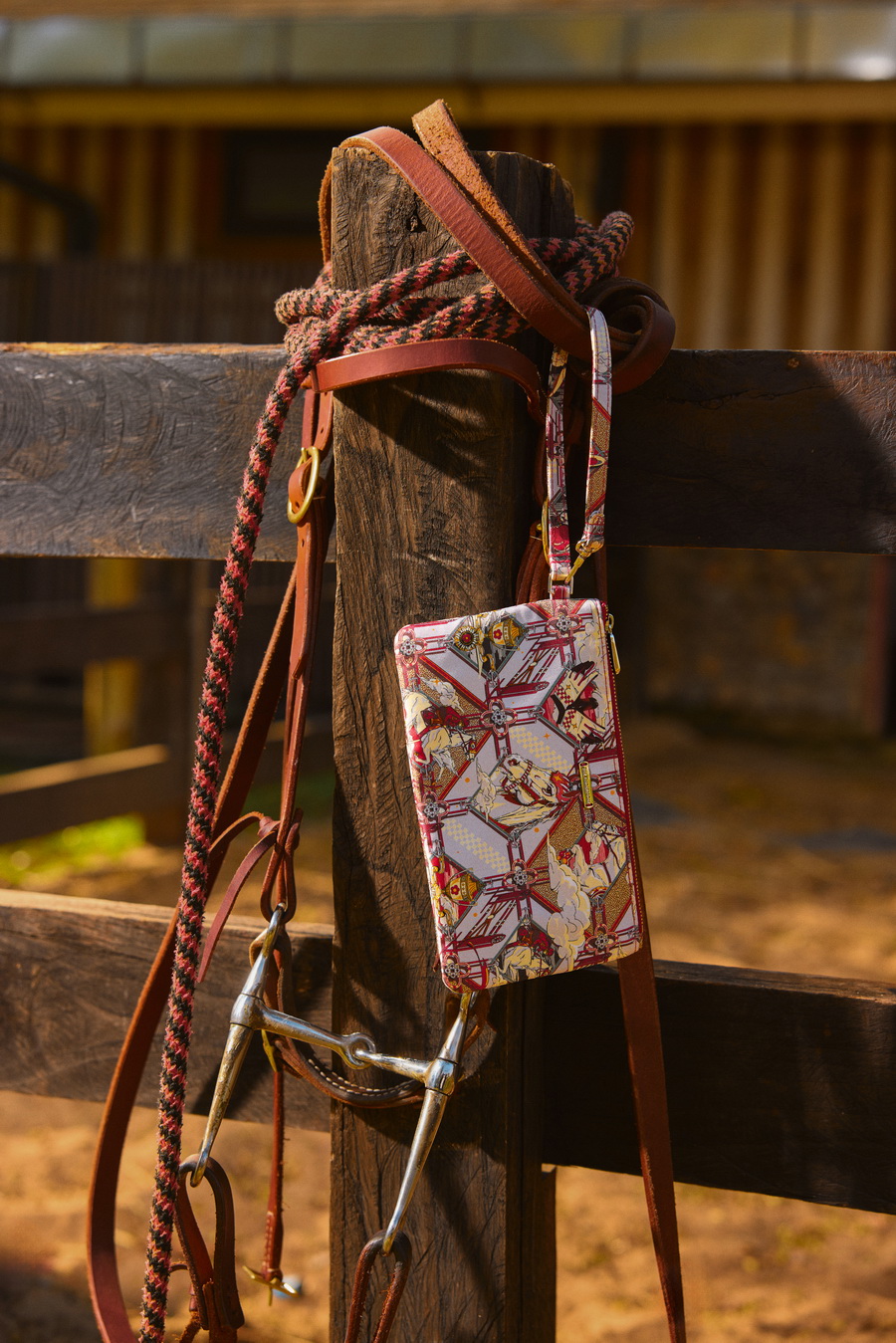 Jim Thompson X Pomme Chan คอลเลกชันพิเศษต้อนรับปีม้า ถ่ายทอดพลัง ความทรงจำ และจิตวิญญาณแห่งอิสรภาพ