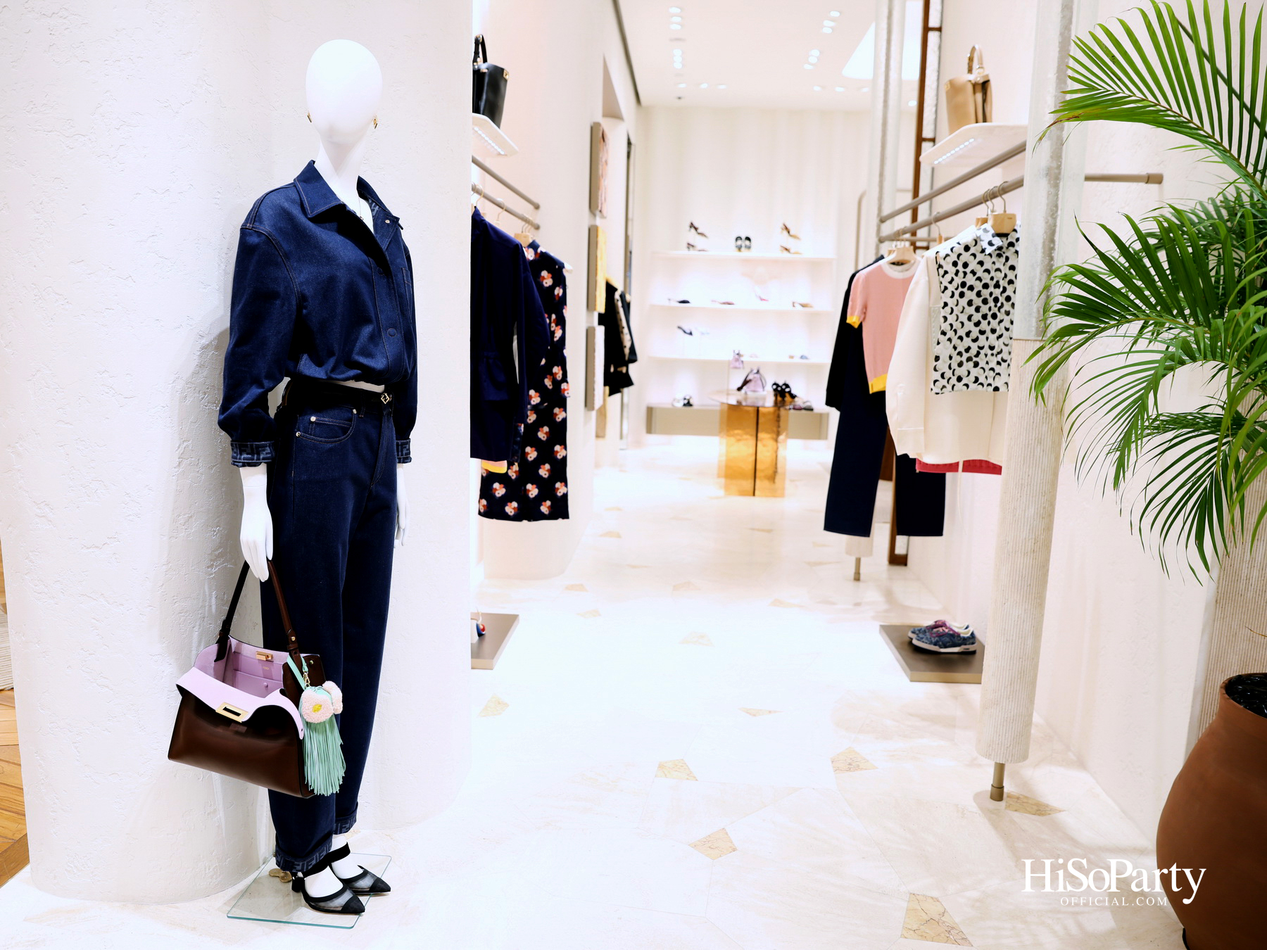 FENDI เผยโฉมคอลเลกชัน Spring/Summer 2026 ถ่ายทอดฤดูร้อนแห่งอนาคตอย่างสง่างาม