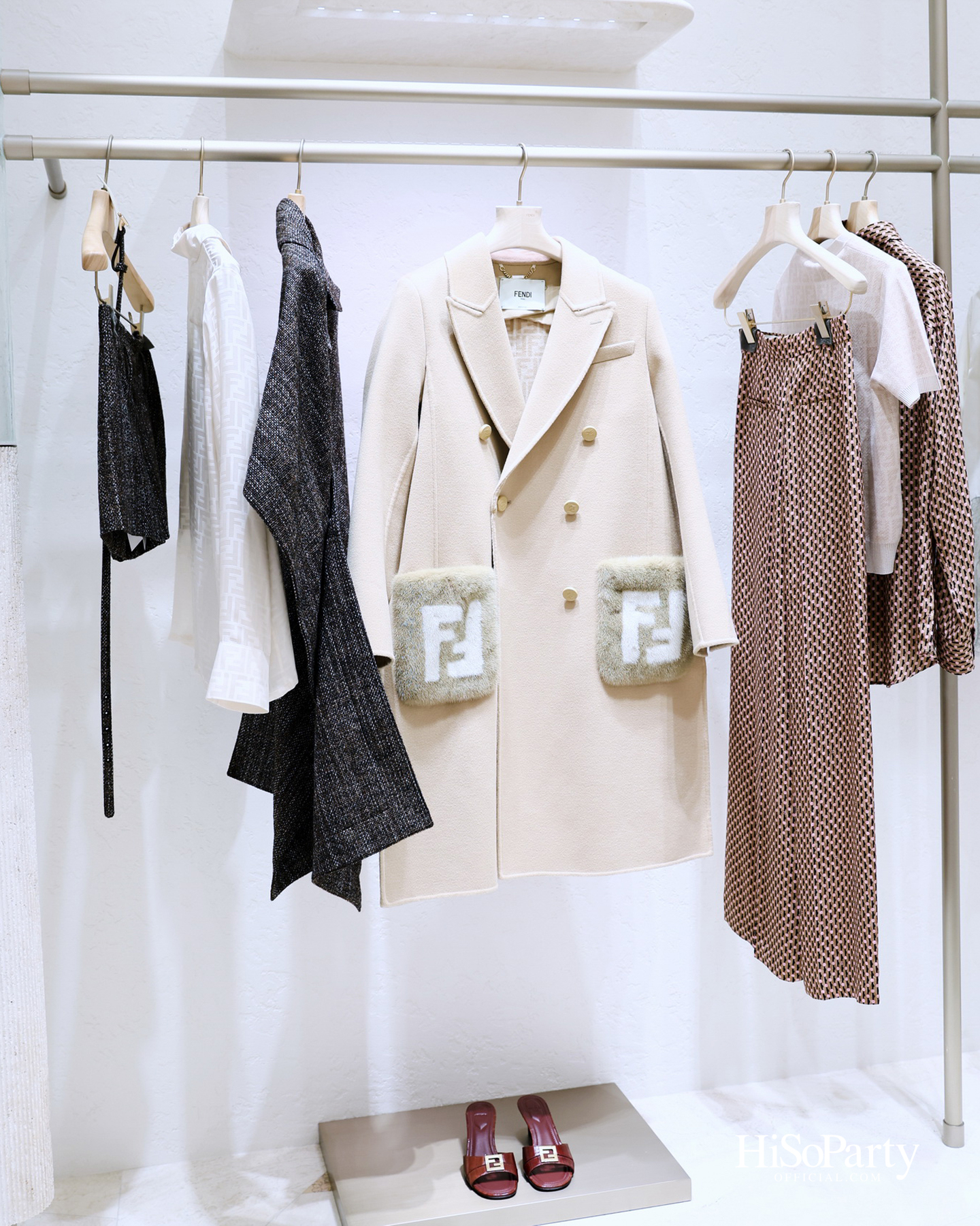 FENDI เผยโฉมคอลเลกชัน Spring/Summer 2026 ถ่ายทอดฤดูร้อนแห่งอนาคตอย่างสง่างาม