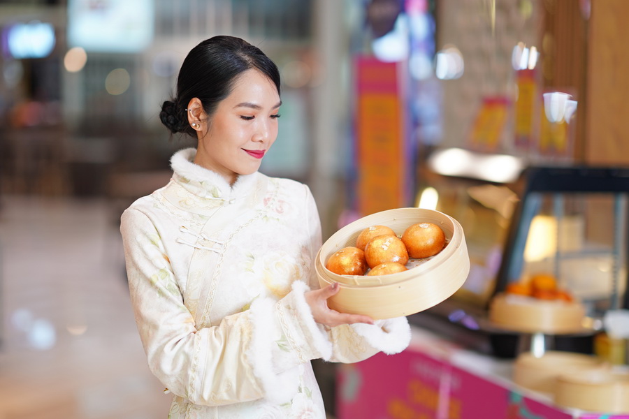 สกาย – วงศ์รวี นทีธร ร่วมเปิดงาน ‘KING POWER CHINESE NEW YEAR 2026 RACE OF LUCK & JOY ปีม้า ช้อปมหาเฮง’ ณ คิง เพาเวอร์ รางน้ำ