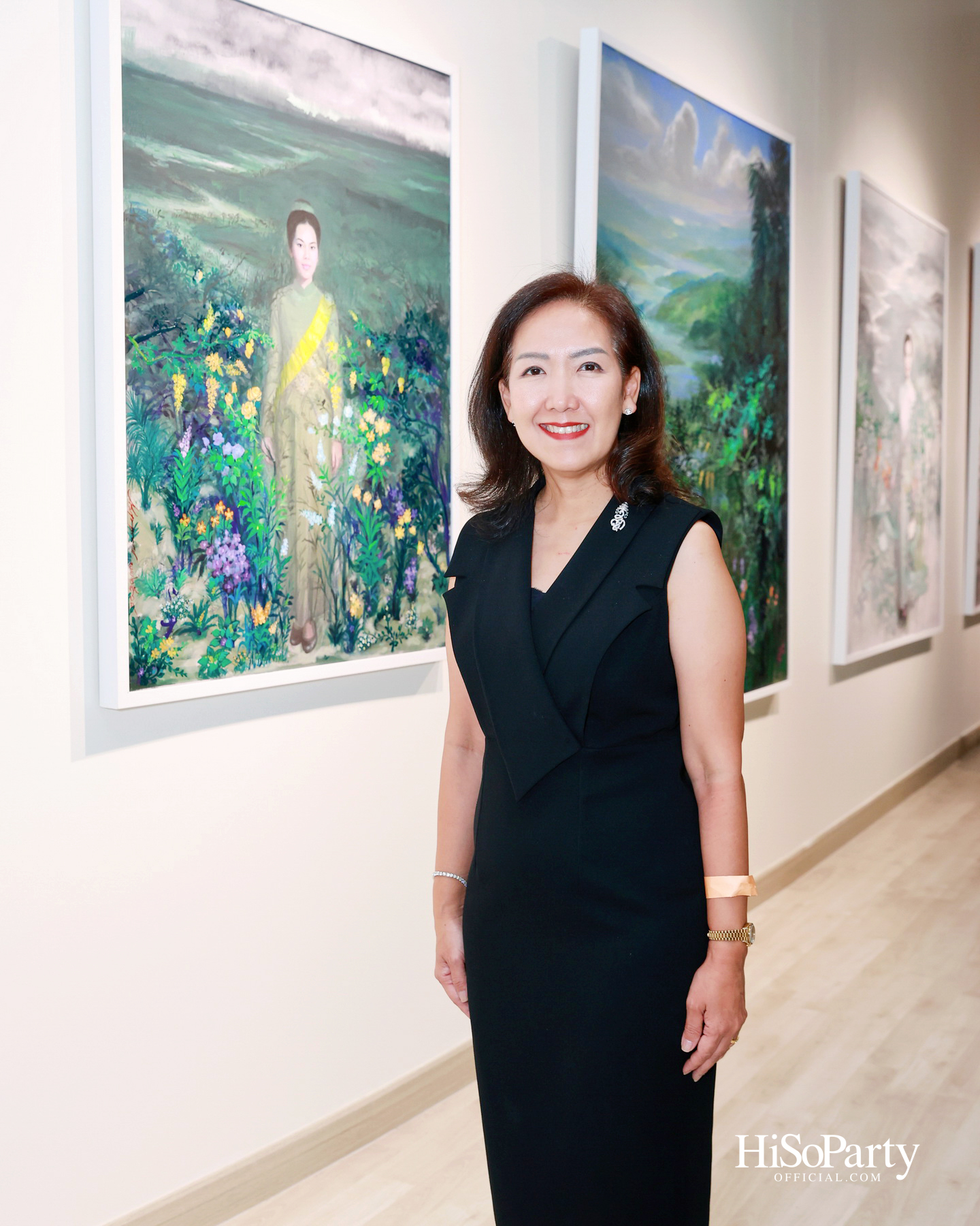 สยามพารากอน จัดนิทรรศการ ‘น้อมรำลึกในพระมหากรุณาธิคุณ แห่งสมเด็จพระบรมราชชนนีพันปีหลวง’ พร้อมเปิด Art Jewel ชั้น 5