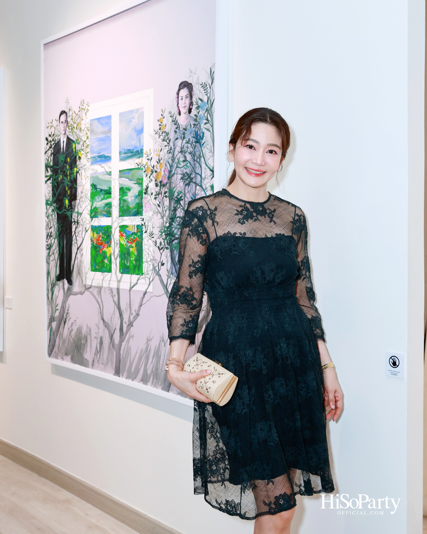 สยามพารากอน จัดนิทรรศการ ‘น้อมรำลึกในพระมหากรุณาธิคุณ แห่งสมเด็จพระบรมราชชนนีพันปีหลวง’ พร้อมเปิด Art Jewel ชั้น 5