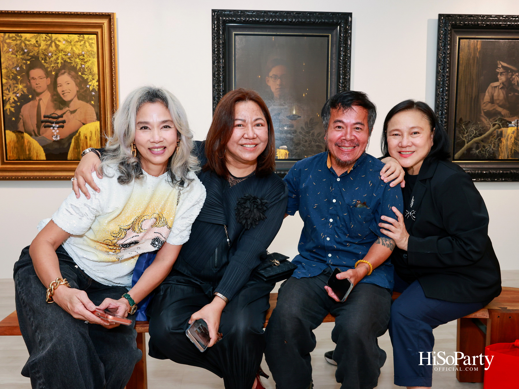 สยามพารากอน จัดนิทรรศการ ‘น้อมรำลึกในพระมหากรุณาธิคุณ แห่งสมเด็จพระบรมราชชนนีพันปีหลวง’ พร้อมเปิด Art Jewel ชั้น 5