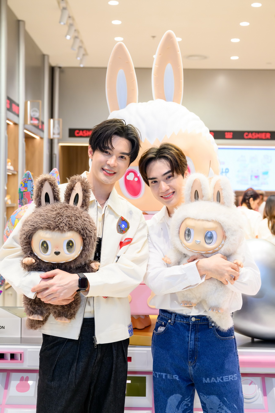 POP MART ขยายอาณาจักรป๊อปคัลเจอร์สู่รังสิต เปิดสโตร์ธีม ‘The Monsters’ ฉลอง 10 ปีแห่งจินตนาการ ณ ZPELL @ FUTURE PARK