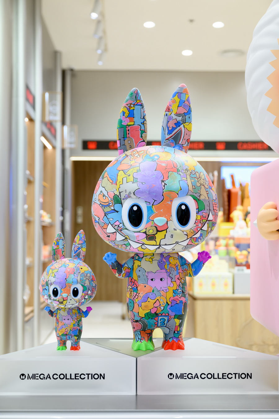 POP MART ขยายอาณาจักรป๊อปคัลเจอร์สู่รังสิต เปิดสโตร์ธีม ‘The Monsters’ ฉลอง 10 ปีแห่งจินตนาการ ณ ZPELL @ FUTURE PARK