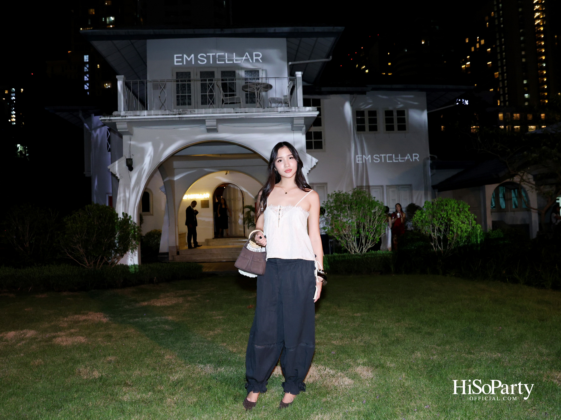 ‘EM STELLAR FIRST LIGHT’ ค่ำคืนเอ็กซ์คลูซีฟที่หลอมรวมไลฟ์สไตล์และศิลปะไว้อย่างลงตัว