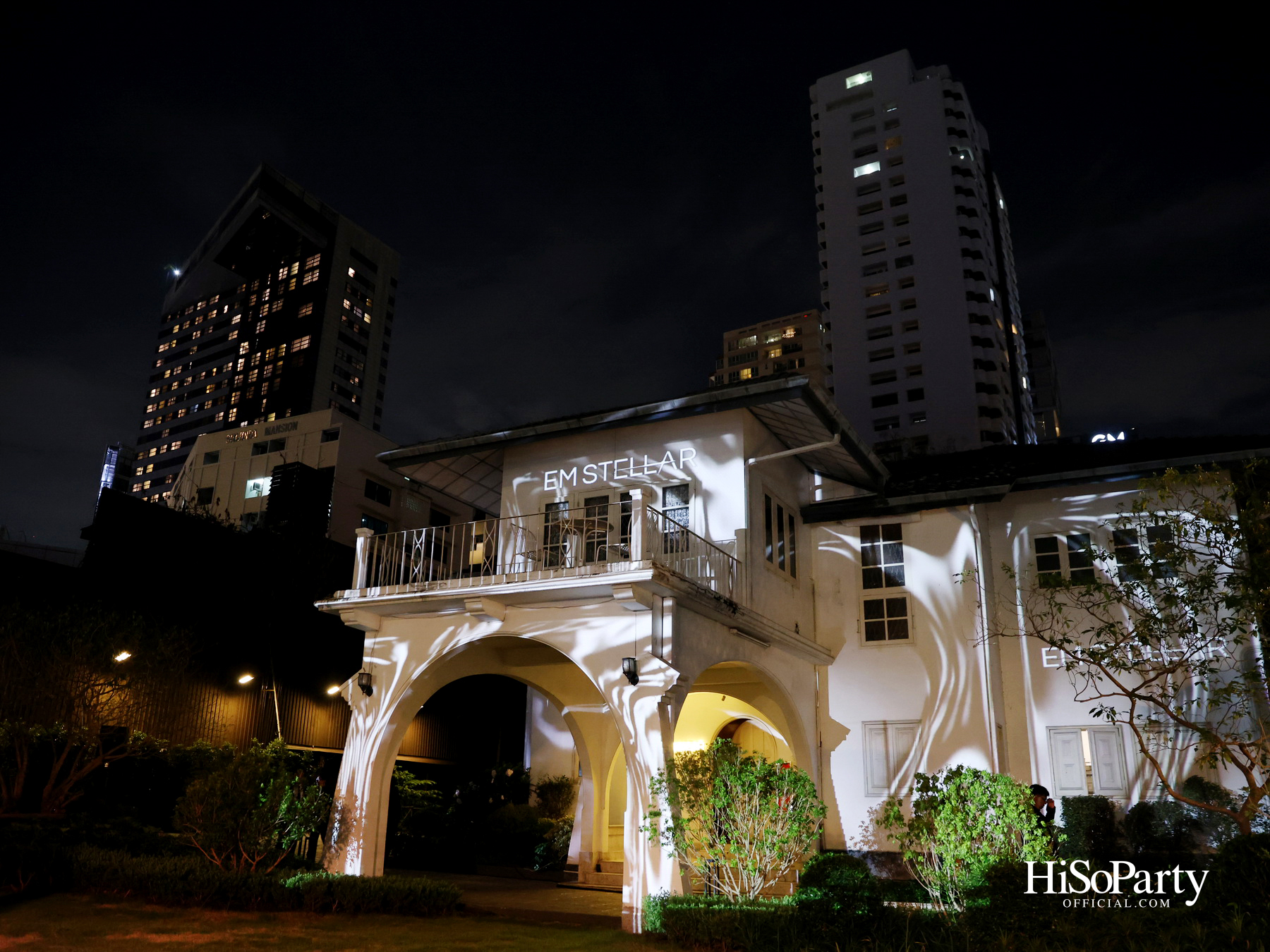 ‘EM STELLAR FIRST LIGHT’ ค่ำคืนเอ็กซ์คลูซีฟที่หลอมรวมไลฟ์สไตล์และศิลปะไว้อย่างลงตัว