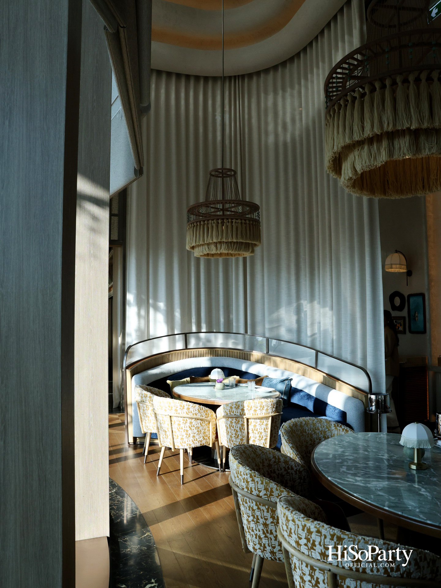 ‘Andaz One Bangkok Design & Art Talk’ ถ่ายทอดอัตลักษณ์ถนนวิทยุผ่านดีไซน์และศิลปะร่วมสมัย