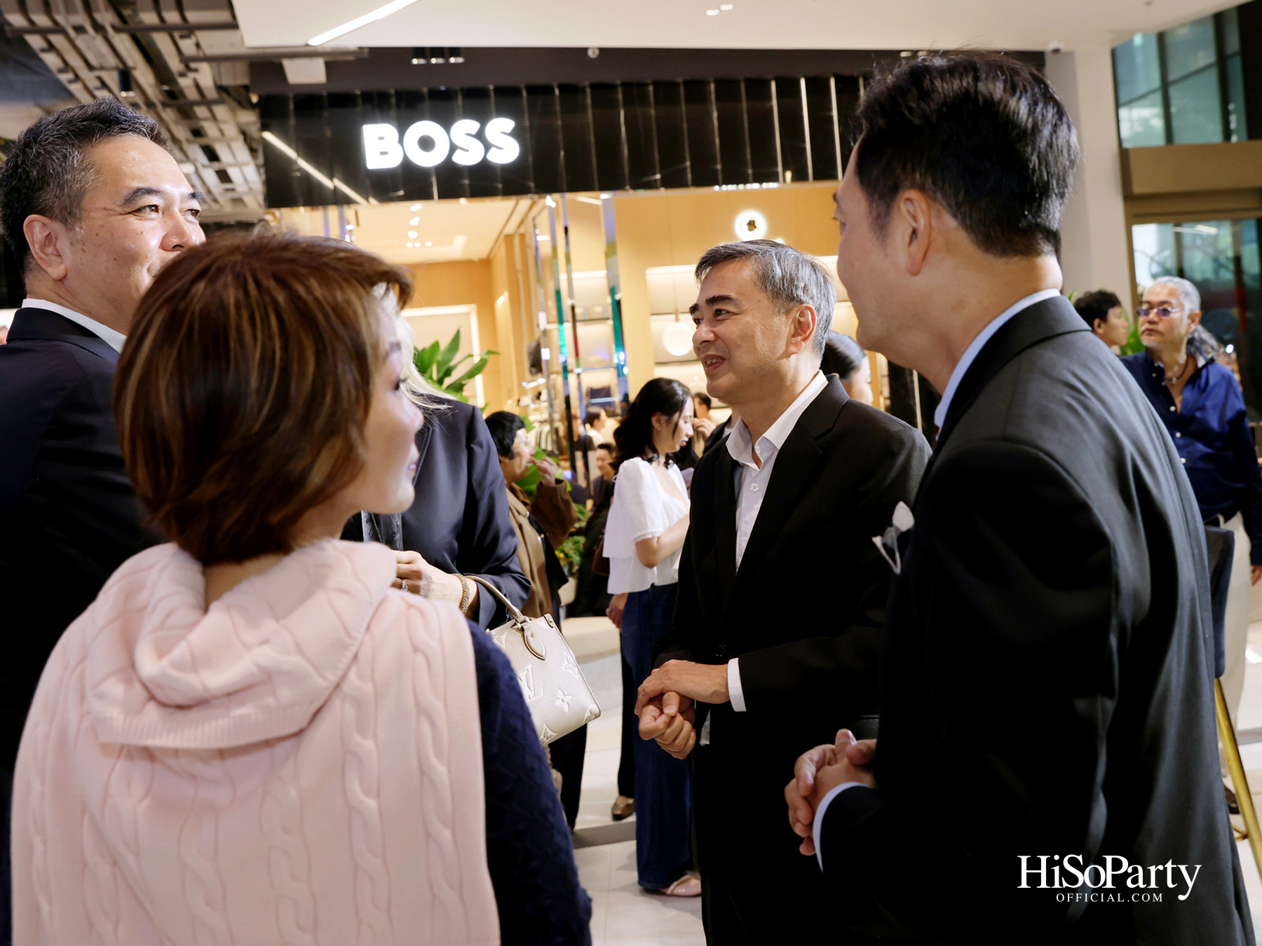 Brooks Brothers เปิดแฟล็กชิปสโตร์ ณ One Bangkok ถ่ายทอดมรดกอเมริกันเฮอริเทจผ่านคอนเซ็ปต์ ‘The Reunion’