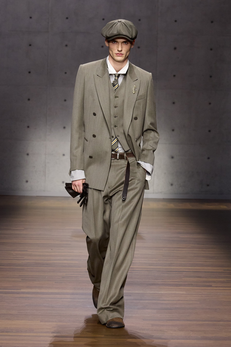 Emporio Armani Autumn/Winter 2026–27 นิยามใหม่ของความสมดุลระหว่างกฎเกณฑ์และเสรีภาพ