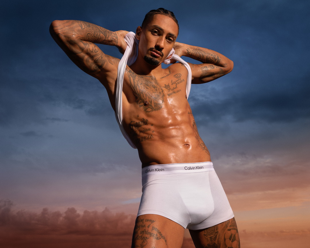 Calvin Klein ดึง Raphinha ถ่ายทอดแคมเปญชุดชั้นใน Spring 2026