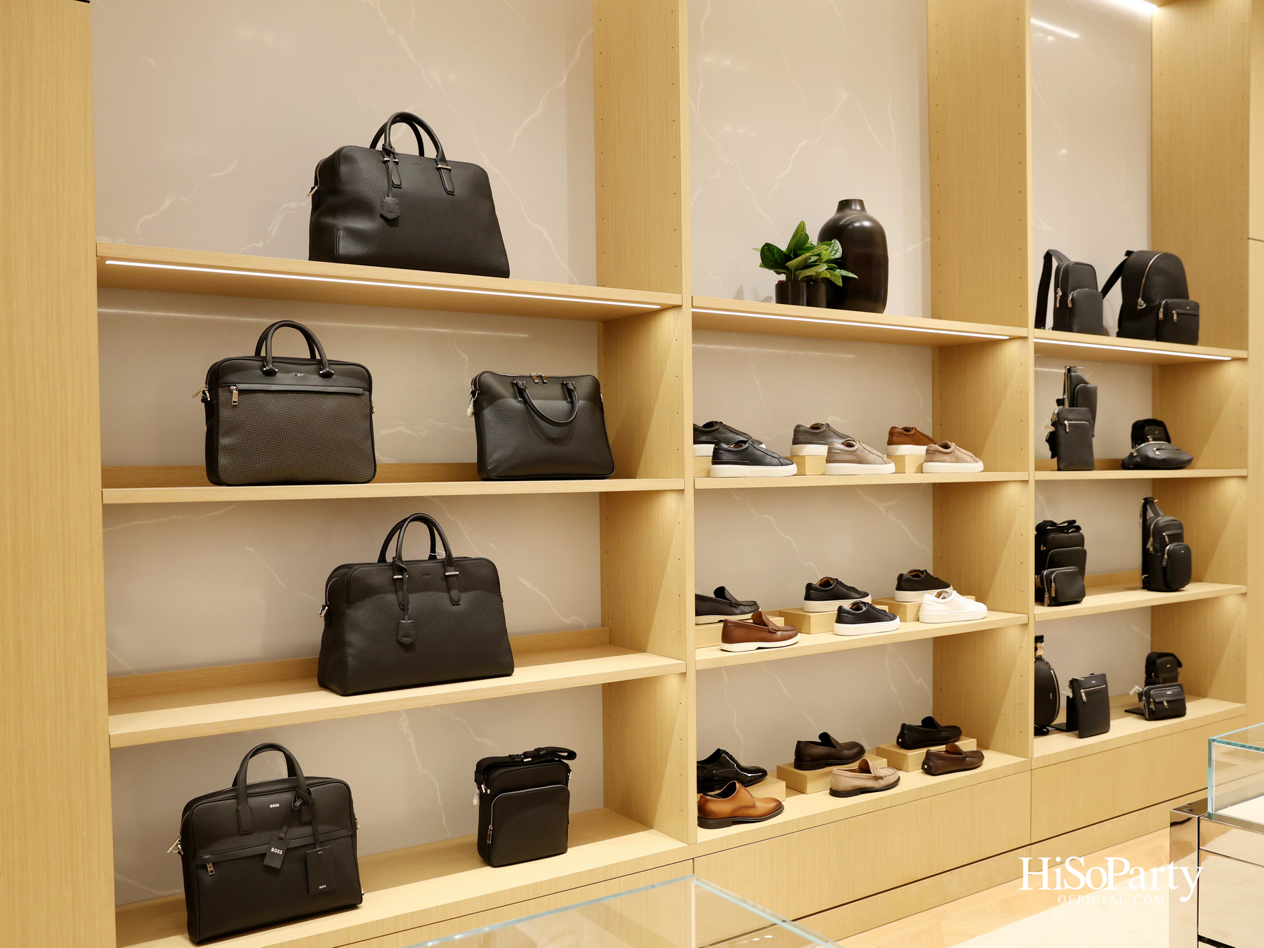 BOSS เปิดแฟล็กชิปสโตร์ One Bangkok อย่างยิ่งใหญ่ ต้อนรับเหล่าคนดังร่วมถ่ายทอดสไตล์ ‘Be Your Own BOSS’