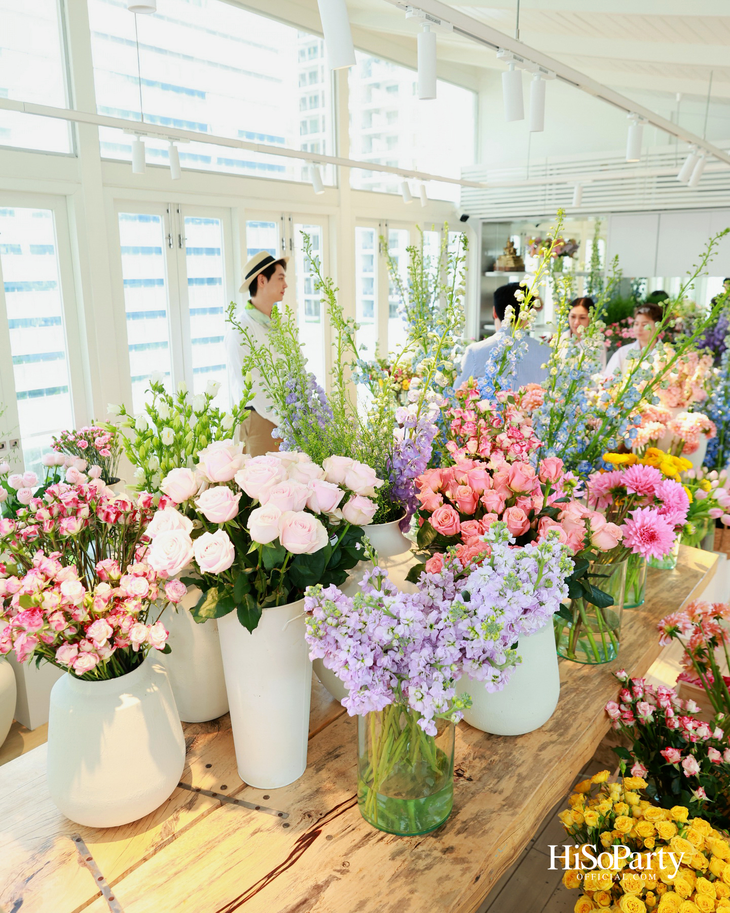 Van Cleef & Arpels ถ่ายทอด ‘บทกวีแห่งฤดูใบไม้ผลิ’ ผ่าน Lucky Spring ต้อนรับสัญลักษณ์ผีเสื้อแห่งการเริ่มต้นใหม่