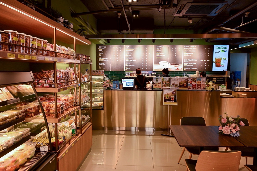 Golden Place ต่อยอดสู่ ‘Golden Coffee’ สาขาเมืองไทย - ภัทร คอมเพล็กซ์ เติมรสชาติคุณภาพสู่ไลฟ์สไตล์คนเมือง