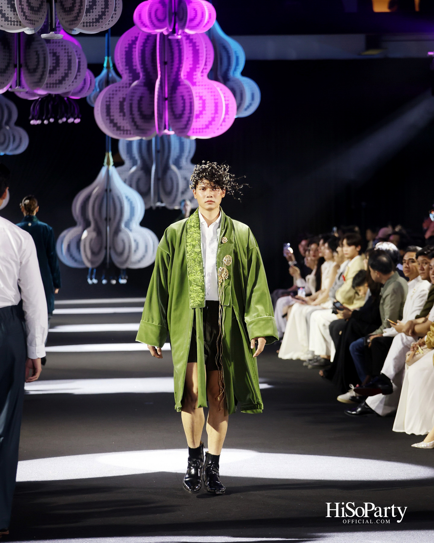 River City Bangkok เปิดค่ำคืนแห่งแสงไฟ ‘A Constellation in Bloom’ ร่วมกับ SARRAN