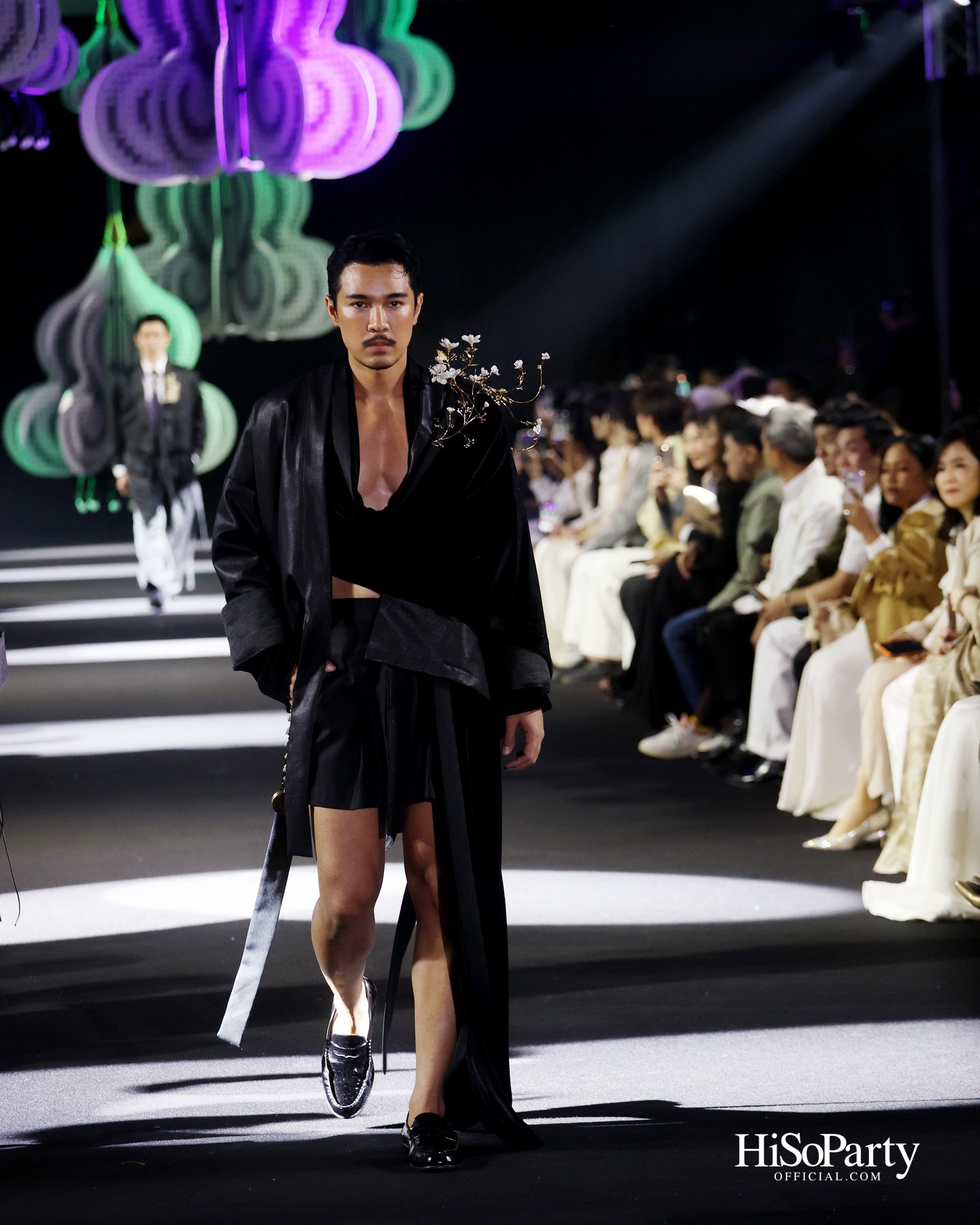 River City Bangkok เปิดค่ำคืนแห่งแสงไฟ ‘A Constellation in Bloom’ ร่วมกับ SARRAN