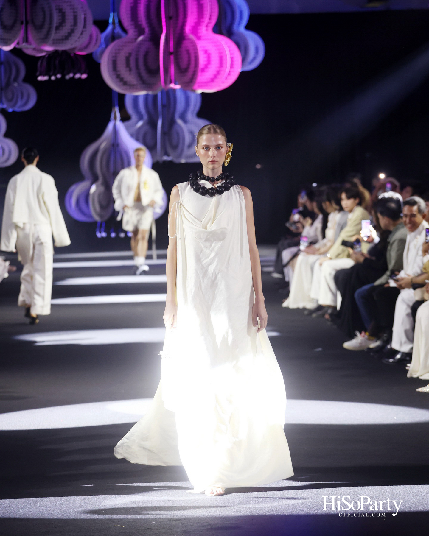 River City Bangkok เปิดค่ำคืนแห่งแสงไฟ ‘A Constellation in Bloom’ ร่วมกับ SARRAN