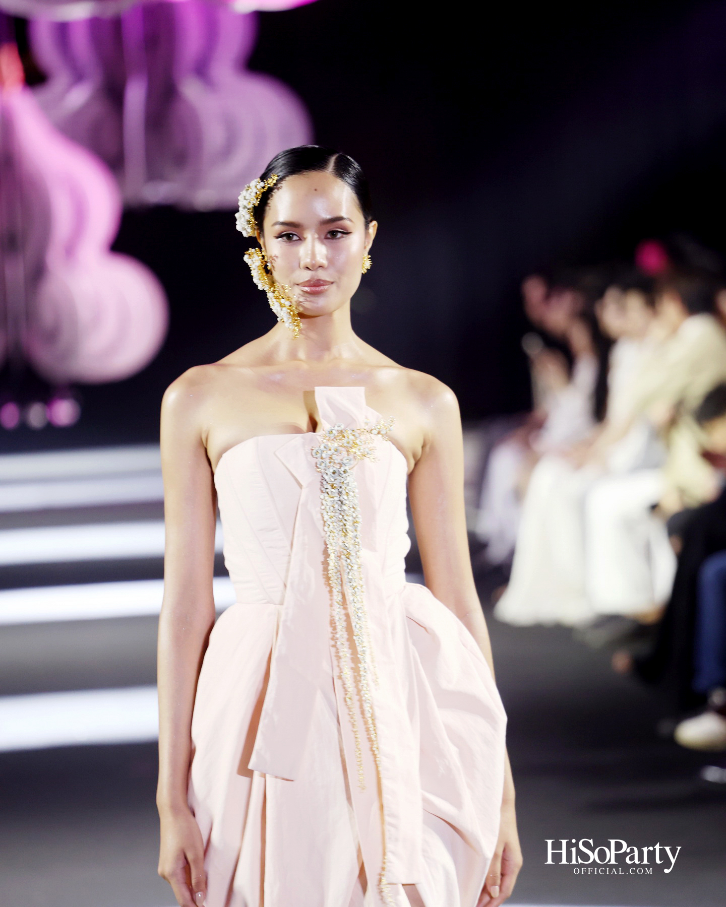 River City Bangkok เปิดค่ำคืนแห่งแสงไฟ ‘A Constellation in Bloom’ ร่วมกับ SARRAN