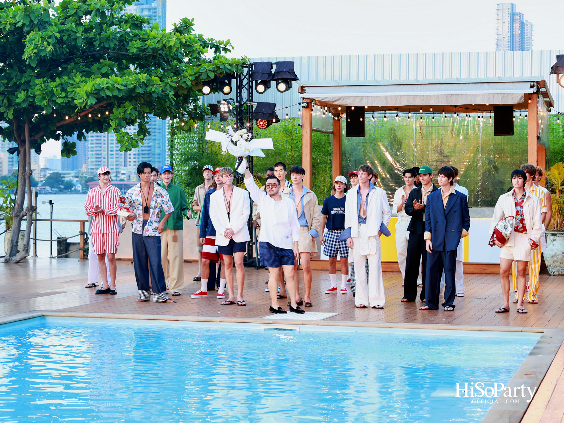 ‘24-Hr Full Service’ จาก MOO Bangkok ถ่ายทอดสไตล์ Service & Poolside ในมุมมอง Urban Casual ที่ร่วมสมัย