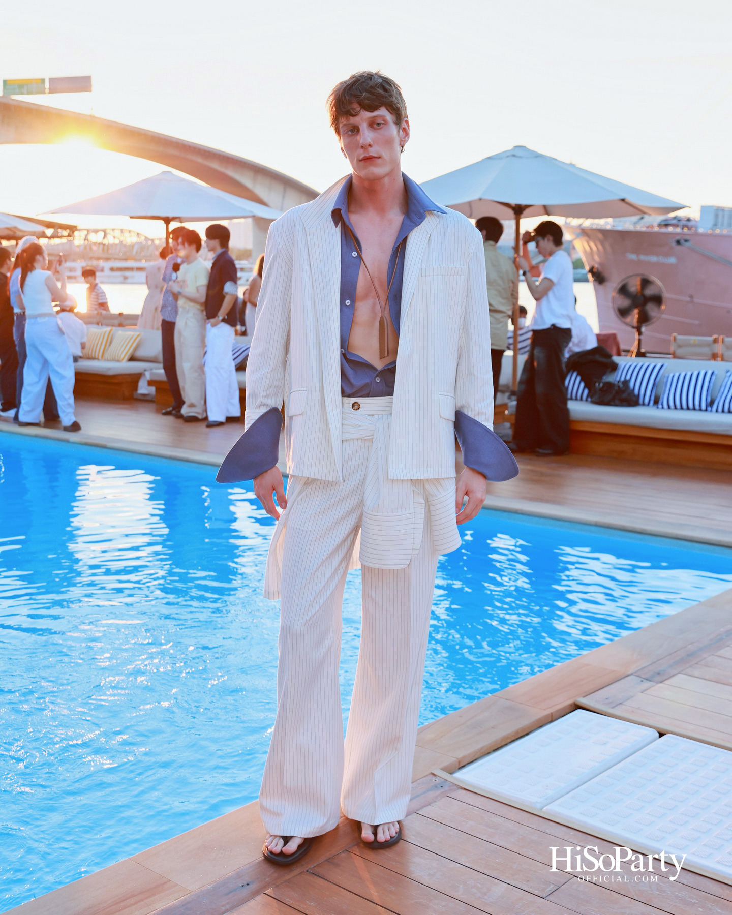 ‘24-Hr Full Service’ จาก MOO Bangkok ถ่ายทอดสไตล์ Service & Poolside ในมุมมอง Urban Casual ที่ร่วมสมัย