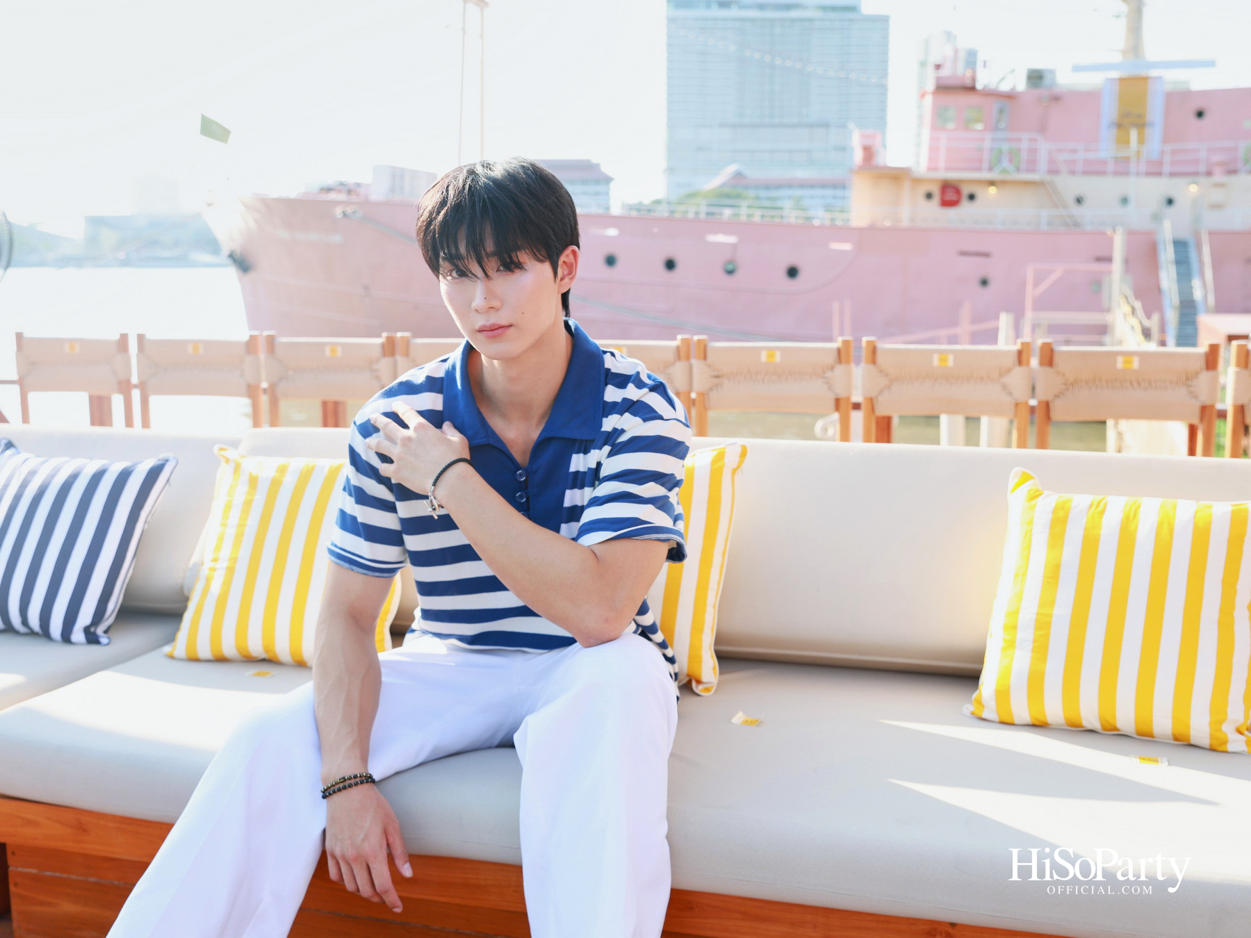 ‘24-Hr Full Service’ จาก MOO Bangkok ถ่ายทอดสไตล์ Service & Poolside ในมุมมอง Urban Casual ที่ร่วมสมัย