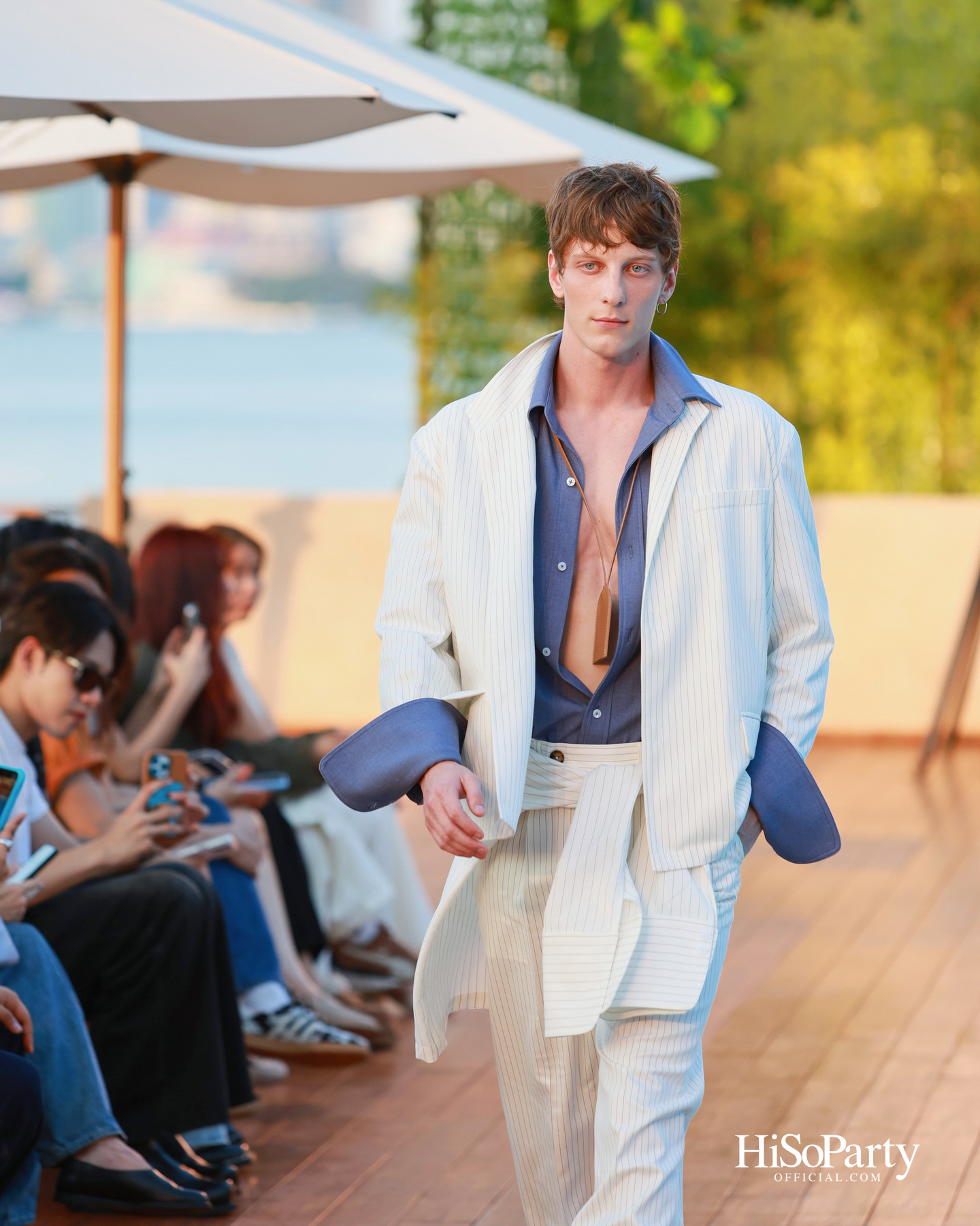 ‘24-Hr Full Service’ จาก MOO Bangkok ถ่ายทอดสไตล์ Service & Poolside ในมุมมอง Urban Casual ที่ร่วมสมัย