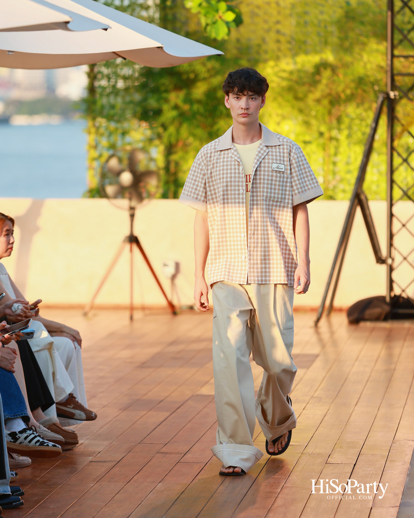 ‘24-Hr Full Service’ จาก MOO Bangkok ถ่ายทอดสไตล์ Service & Poolside ในมุมมอง Urban Casual ที่ร่วมสมัย