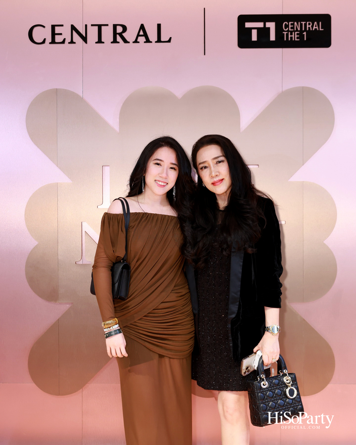 ‘CENTRAL LUXE NIGHT OUT’ ค่ำคืนแห่งแฟชั่น ไลฟ์สไตล์ และดนตรีสุดเอ็กซ์คลูซีฟ ณ เซ็นทรัลชิดลม