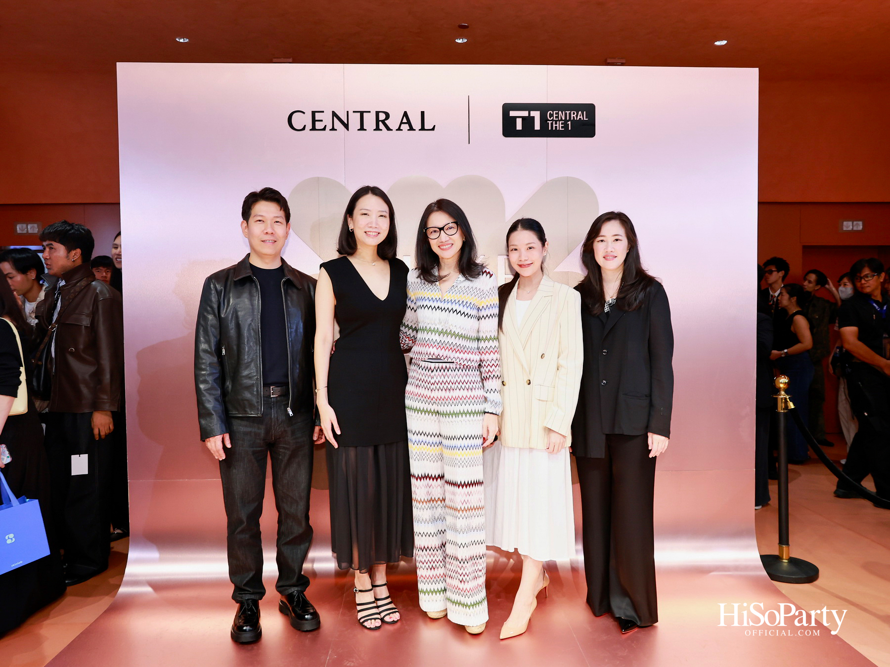 ‘CENTRAL LUXE NIGHT OUT’ ค่ำคืนแห่งแฟชั่น ไลฟ์สไตล์ และดนตรีสุดเอ็กซ์คลูซีฟ ณ เซ็นทรัลชิดลม
