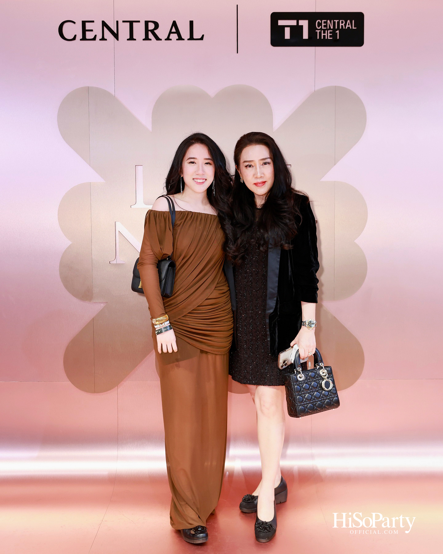 ‘CENTRAL LUXE NIGHT OUT’ ค่ำคืนแห่งแฟชั่น ไลฟ์สไตล์ และดนตรีสุดเอ็กซ์คลูซีฟ ณ เซ็นทรัลชิดลม