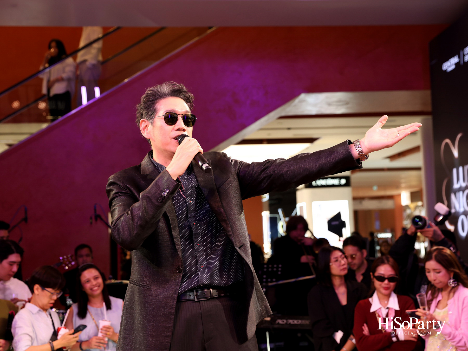 ‘CENTRAL LUXE NIGHT OUT’ ค่ำคืนแห่งแฟชั่น ไลฟ์สไตล์ และดนตรีสุดเอ็กซ์คลูซีฟ ณ เซ็นทรัลชิดลม