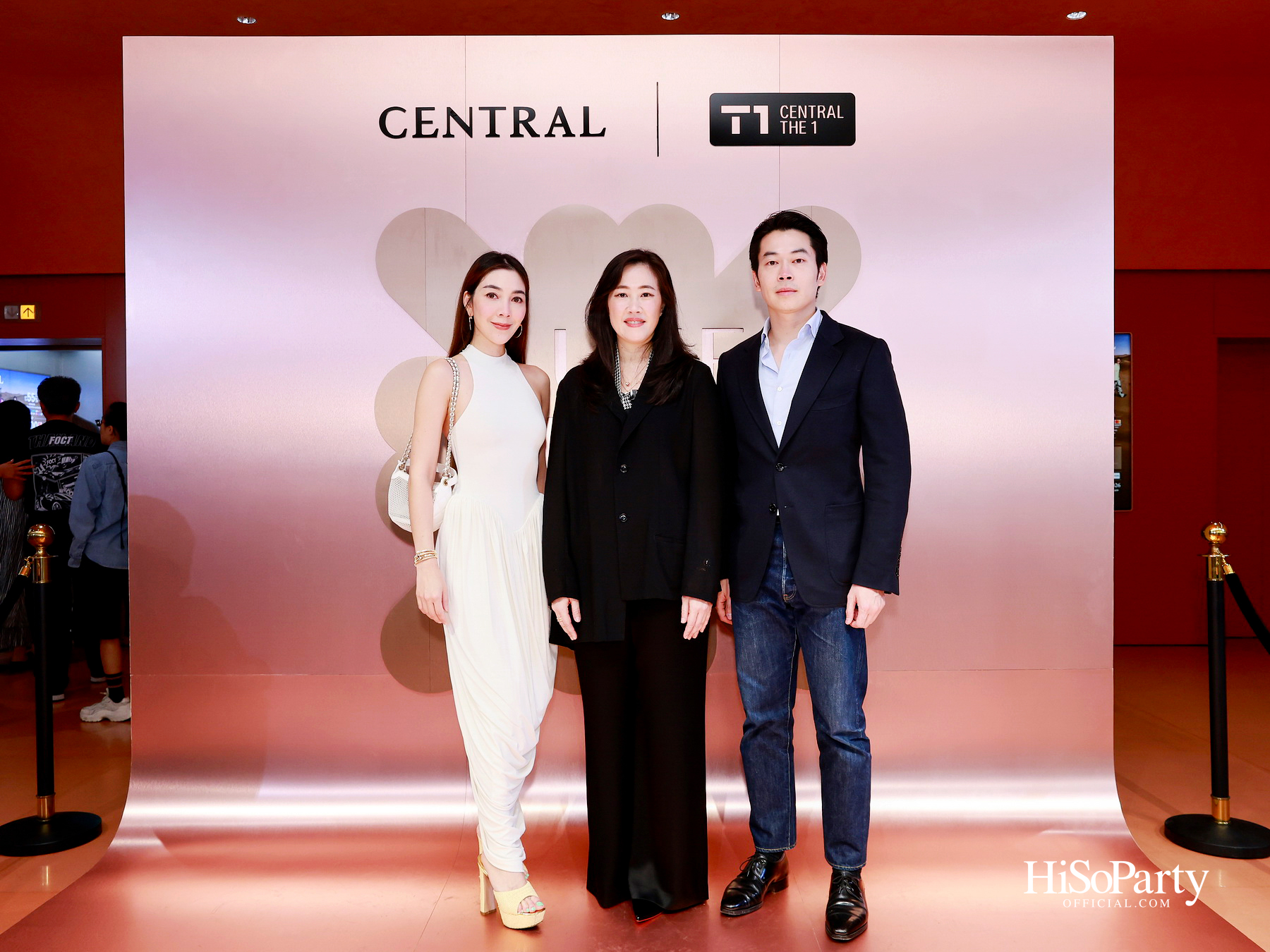 ‘CENTRAL LUXE NIGHT OUT’ ค่ำคืนแห่งแฟชั่น ไลฟ์สไตล์ และดนตรีสุดเอ็กซ์คลูซีฟ ณ เซ็นทรัลชิดลม