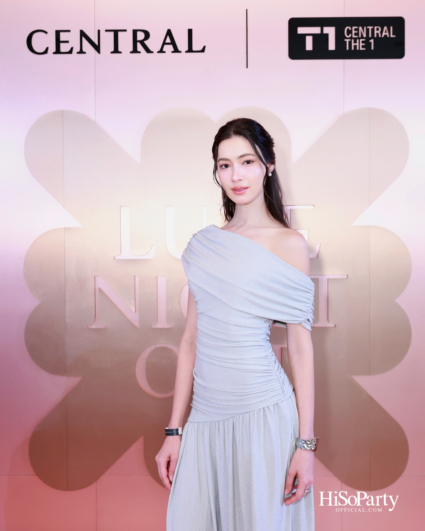 ‘CENTRAL LUXE NIGHT OUT’ ค่ำคืนแห่งแฟชั่น ไลฟ์สไตล์ และดนตรีสุดเอ็กซ์คลูซีฟ ณ เซ็นทรัลชิดลม