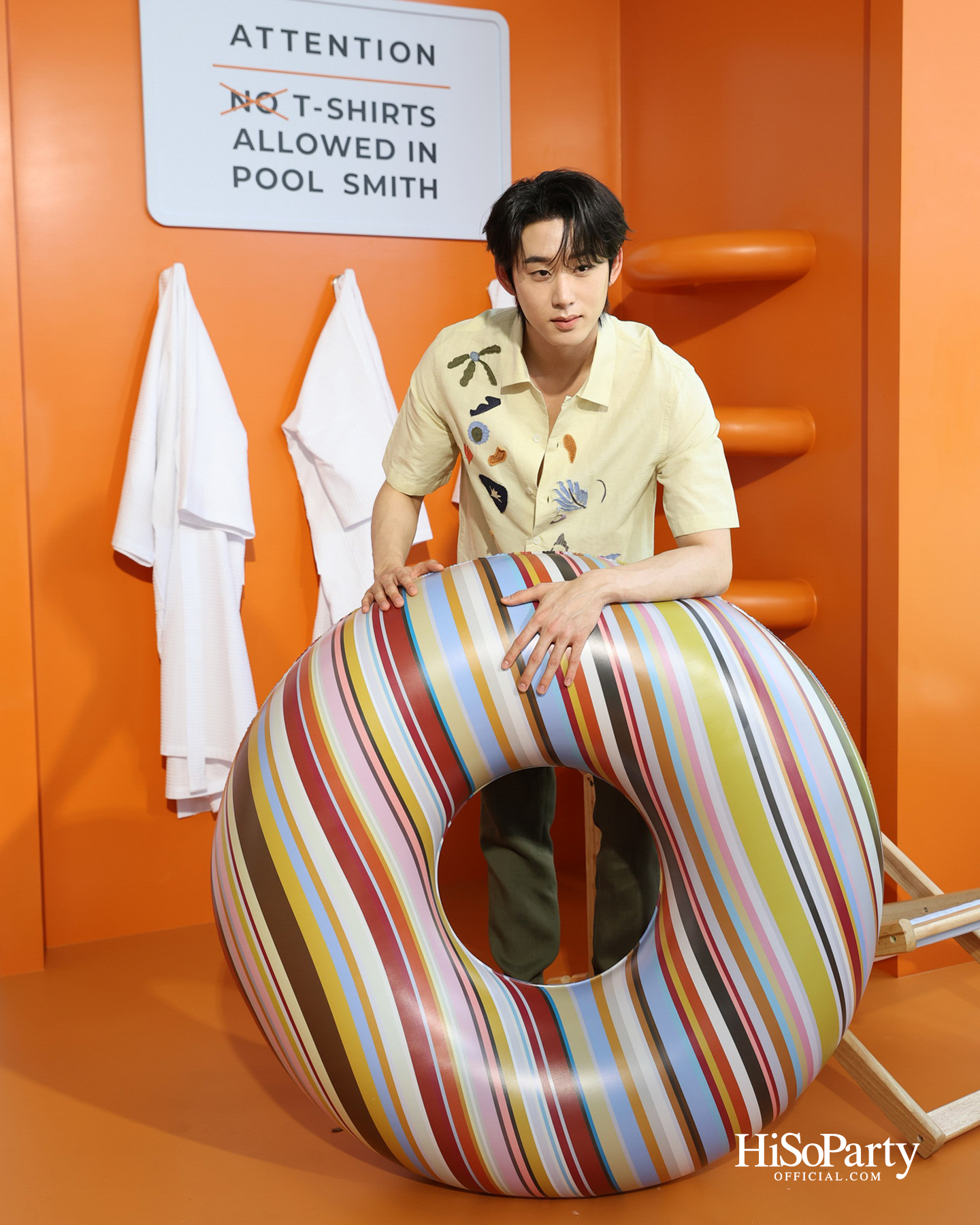 Paul Smith ชวนสัมผัสซัมเมอร์ในงาน ‘Pool Smith’ ถ่ายทอดแรงบันดาลใจสู่คอลเลกชัน Spring/Summer 2026