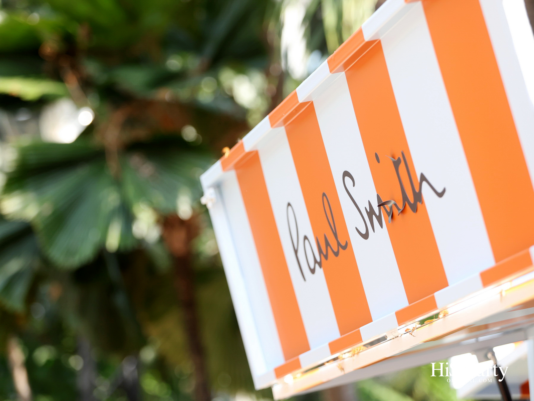 Paul Smith ชวนสัมผัสซัมเมอร์ในงาน ‘Pool Smith’ ถ่ายทอดแรงบันดาลใจสู่คอลเลกชัน Spring/Summer 2026