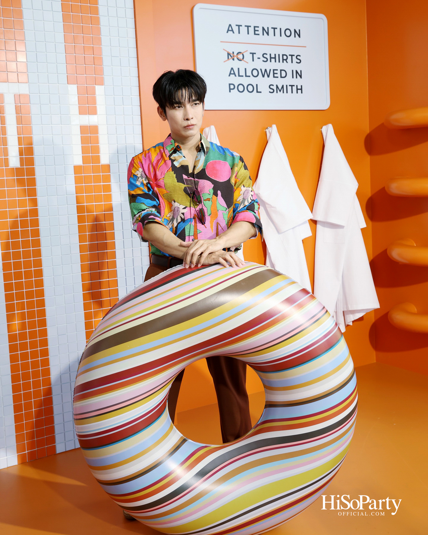 Paul Smith ชวนสัมผัสซัมเมอร์ในงาน ‘Pool Smith’ ถ่ายทอดแรงบันดาลใจสู่คอลเลกชัน Spring/Summer 2026