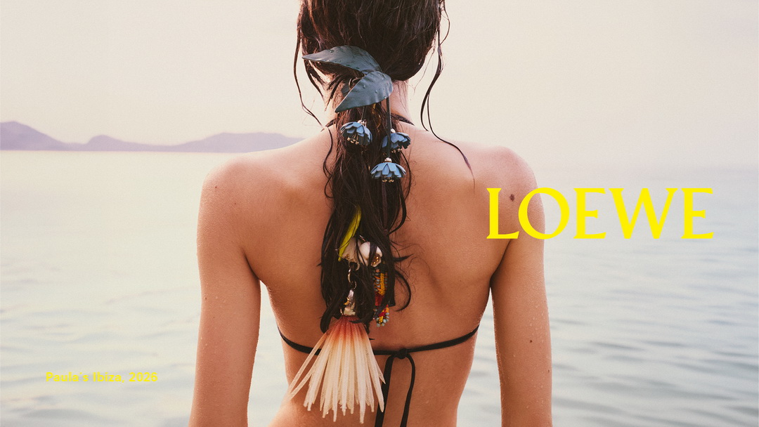 LOEWE Paula’s Ibiza 2026 ถ่ายทอดจิตวิญญาณฤดูร้อนผ่านงานฝีมือและเสน่ห์แห่งอิสระ