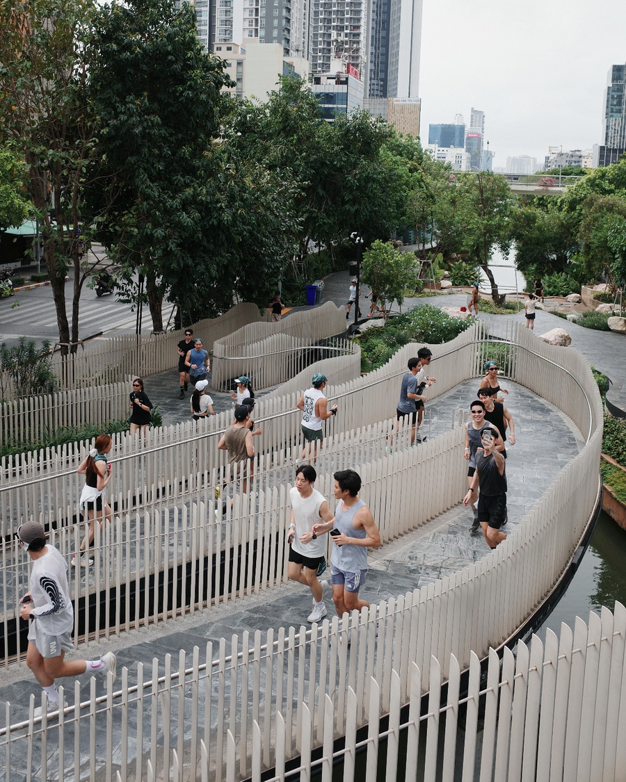 ‘BIVE+ Club’ เปิดโลก Beyond Wellness Community ชวนคนเมืองใช้ชีวิตแบบ ‘Live Lively’ ผ่านประสบการณ์ City Run และ Poolside Lifestyle