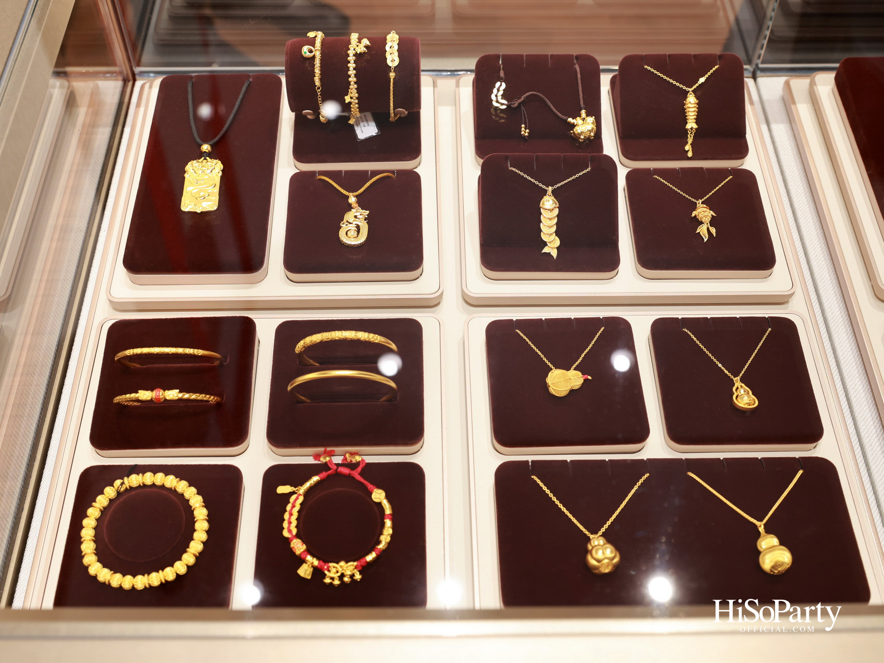 Chow Tai Fook ฉลองเปิดตัวบูติกใหม่ ณ สยามพารากอน พร้อมเผยโฉมคอลเลกชัน ‘DAWN’