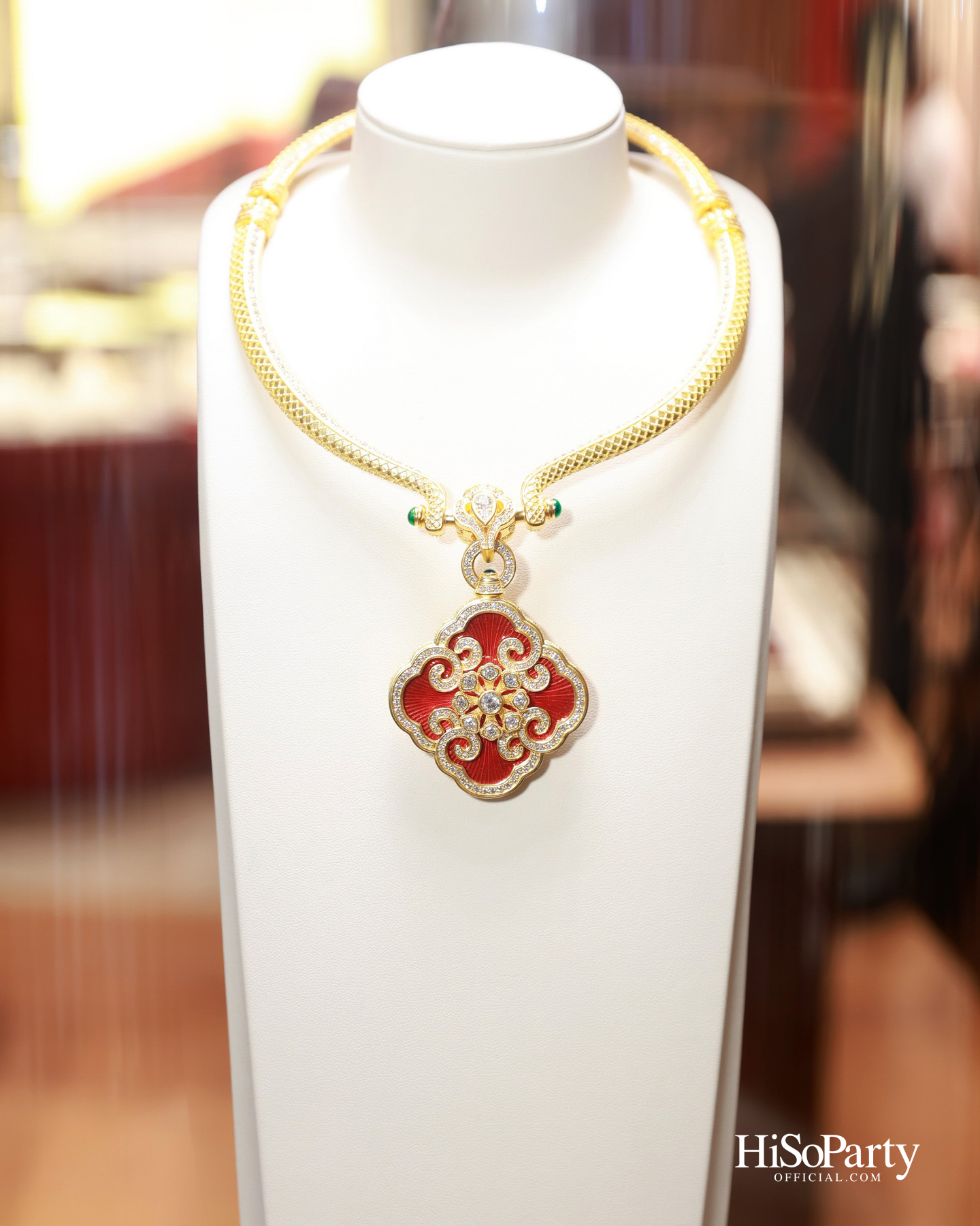 Chow Tai Fook ฉลองเปิดตัวบูติกใหม่ ณ สยามพารากอน พร้อมเผยโฉมคอลเลกชัน ‘DAWN’