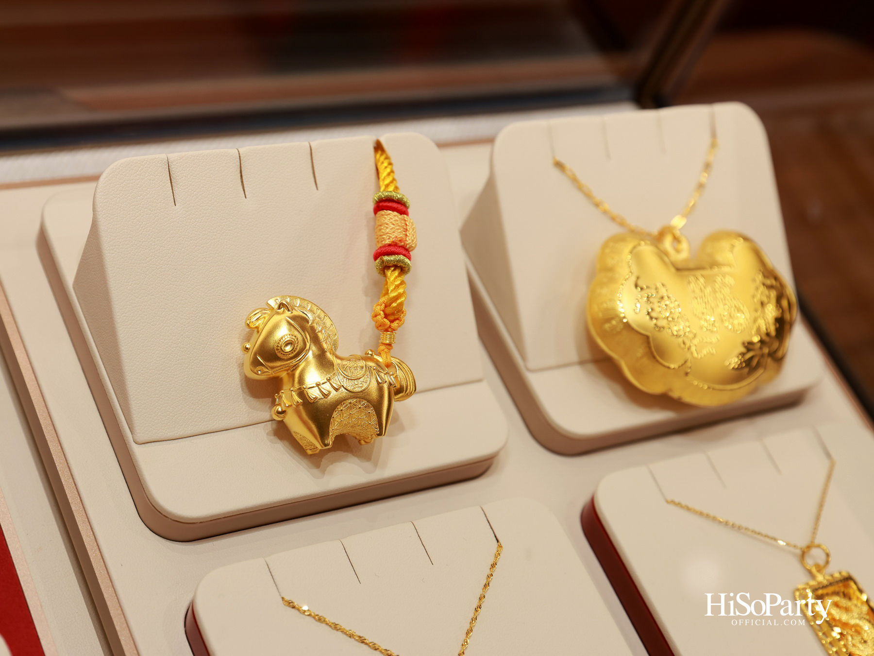 Chow Tai Fook ฉลองเปิดตัวบูติกใหม่ ณ สยามพารากอน พร้อมเผยโฉมคอลเลกชัน ‘DAWN’