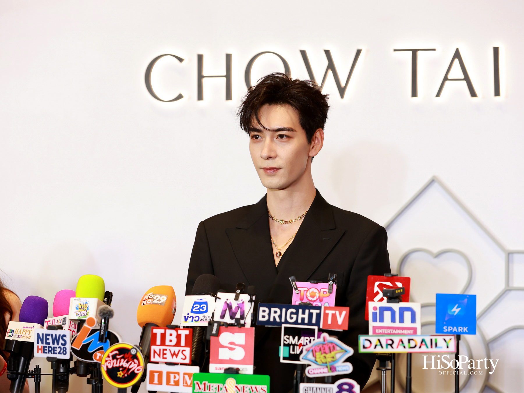 Chow Tai Fook ฉลองเปิดตัวบูติกใหม่ ณ สยามพารากอน พร้อมเผยโฉมคอลเลกชัน ‘DAWN’