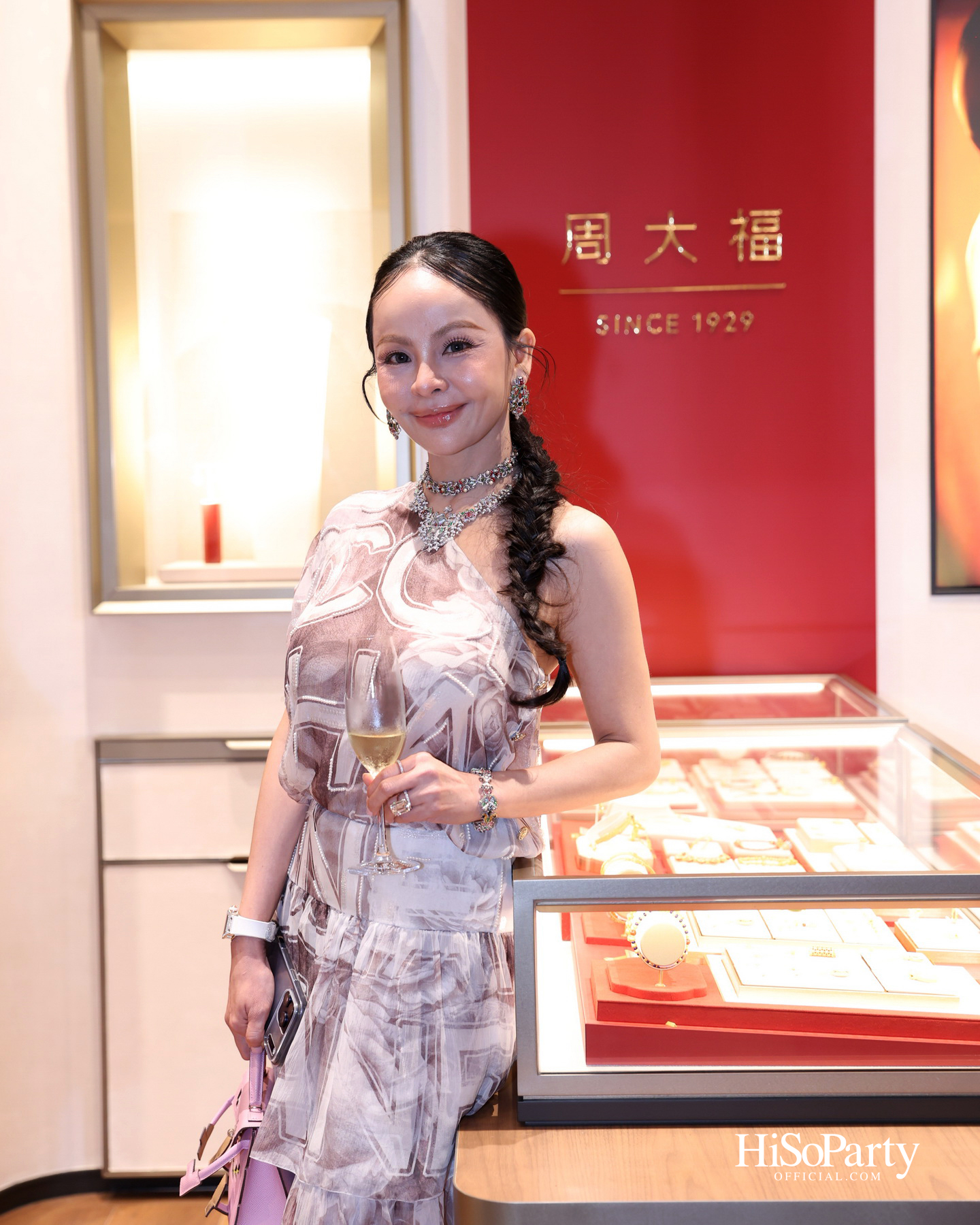 Chow Tai Fook ฉลองเปิดตัวบูติกใหม่ ณ สยามพารากอน พร้อมเผยโฉมคอลเลกชัน ‘DAWN’