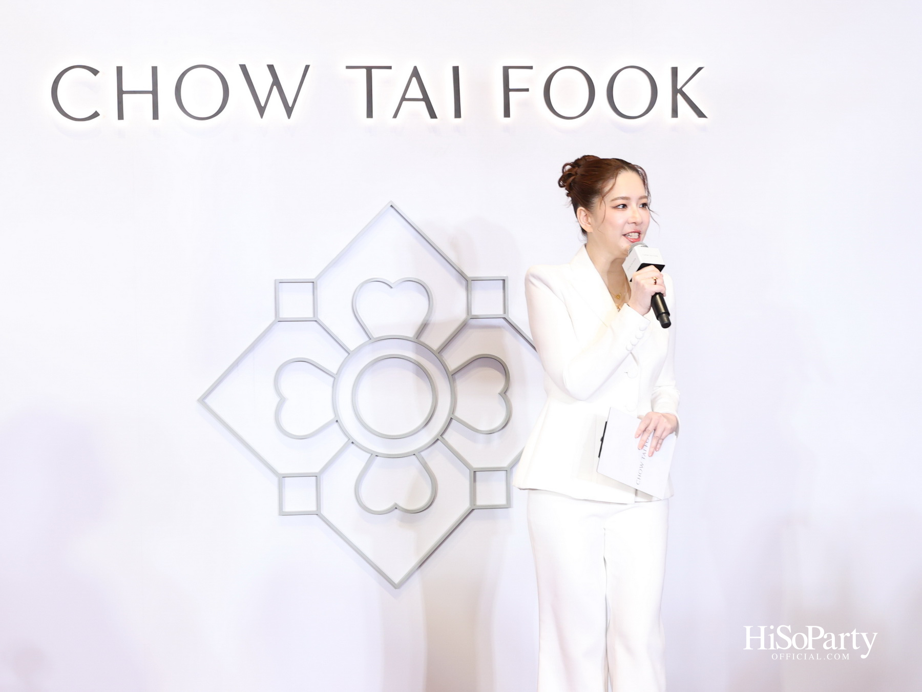 Chow Tai Fook ฉลองเปิดตัวบูติกใหม่ ณ สยามพารากอน พร้อมเผยโฉมคอลเลกชัน ‘DAWN’
