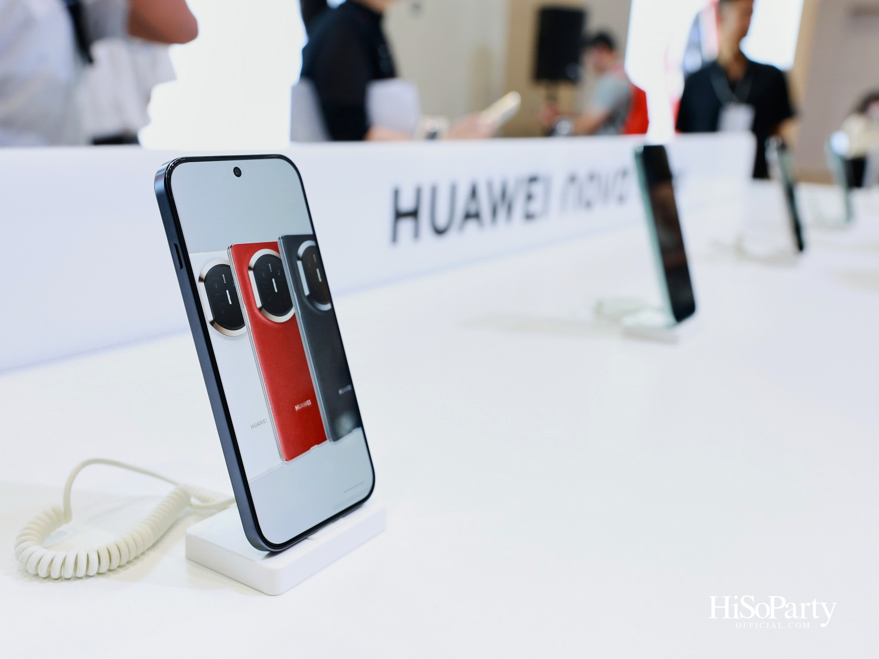 Huawei สร้างประวัติศาสตร์เปิดตัวนวัตกรรมระดับโลกที่ประเทศไทย ภายใต้แนวคิด ‘Now Is Your Spark’
